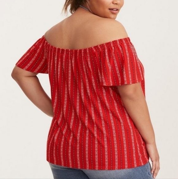 2X • Torrid • Border Print Off Shoulder Top - Picture 3 of 4